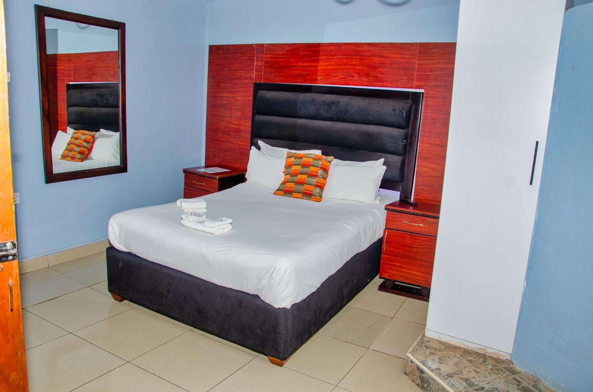 Riverstone Guest Lodge Harare Buitenkant foto