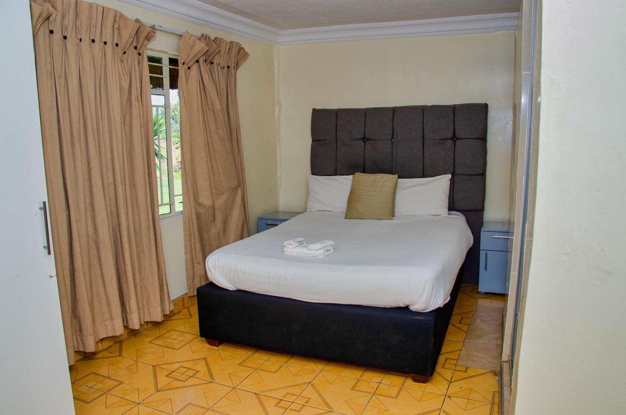 Riverstone Guest Lodge Harare Buitenkant foto