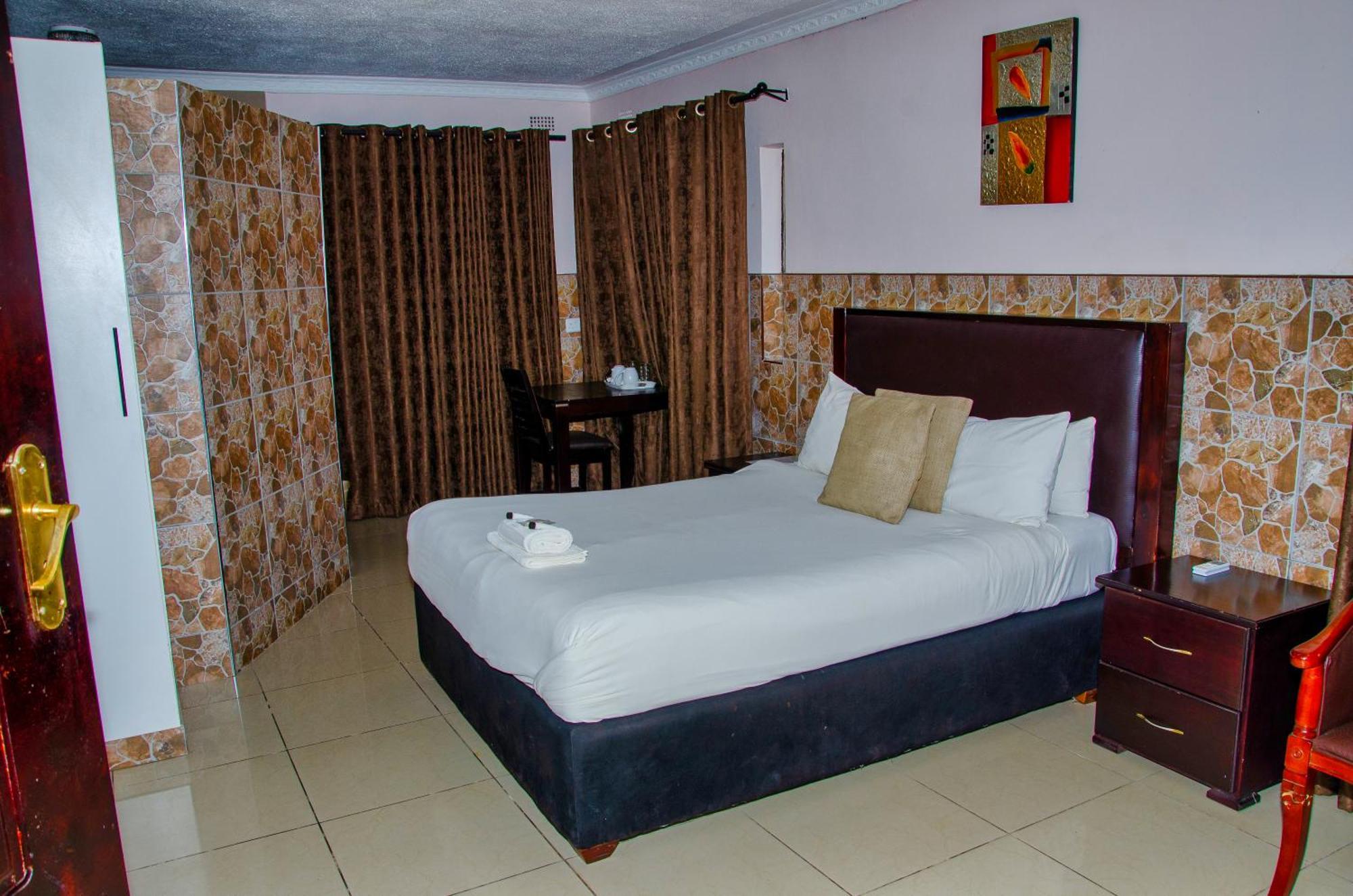 Riverstone Guest Lodge Harare Buitenkant foto