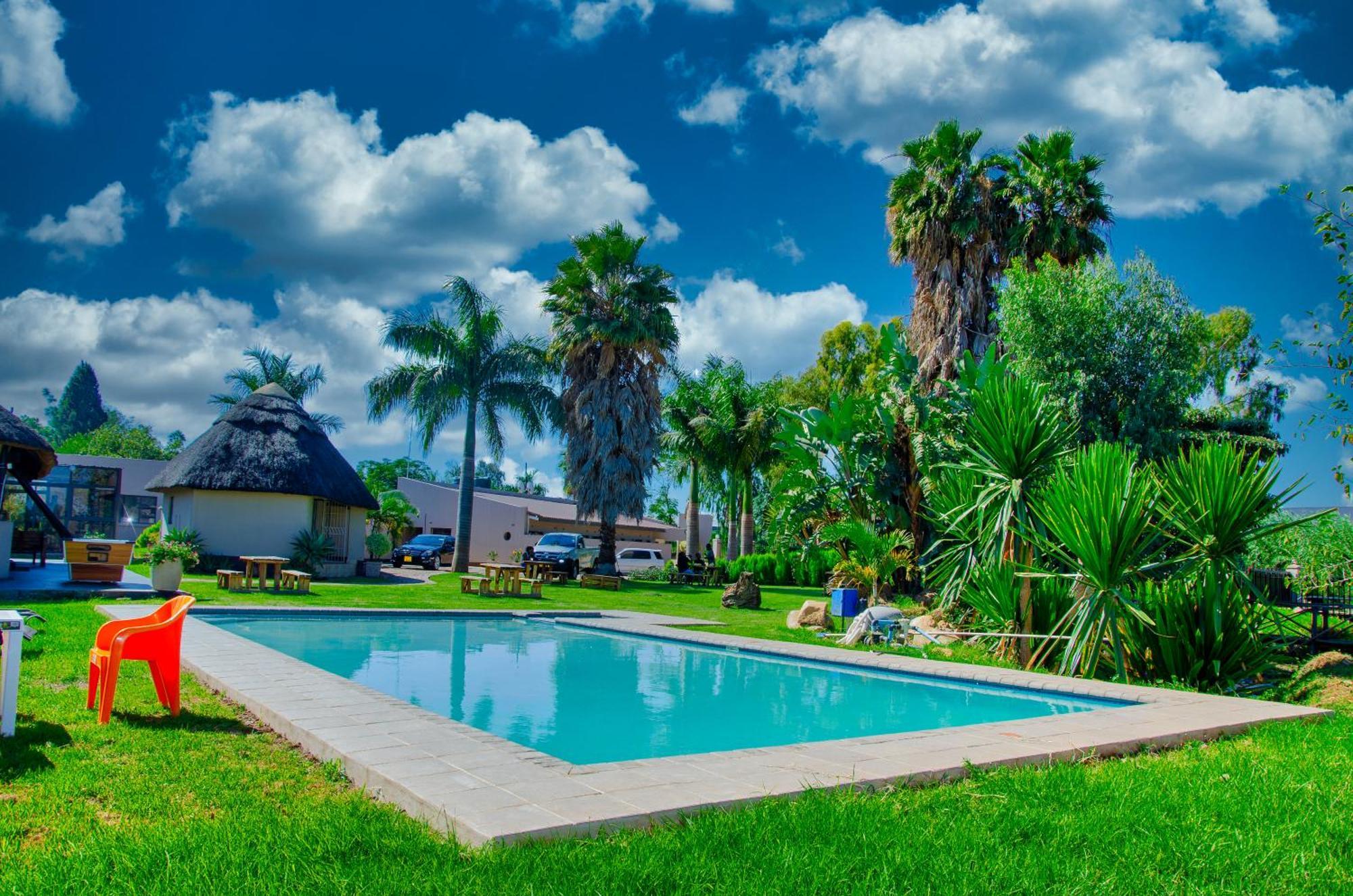 Riverstone Guest Lodge Harare Buitenkant foto